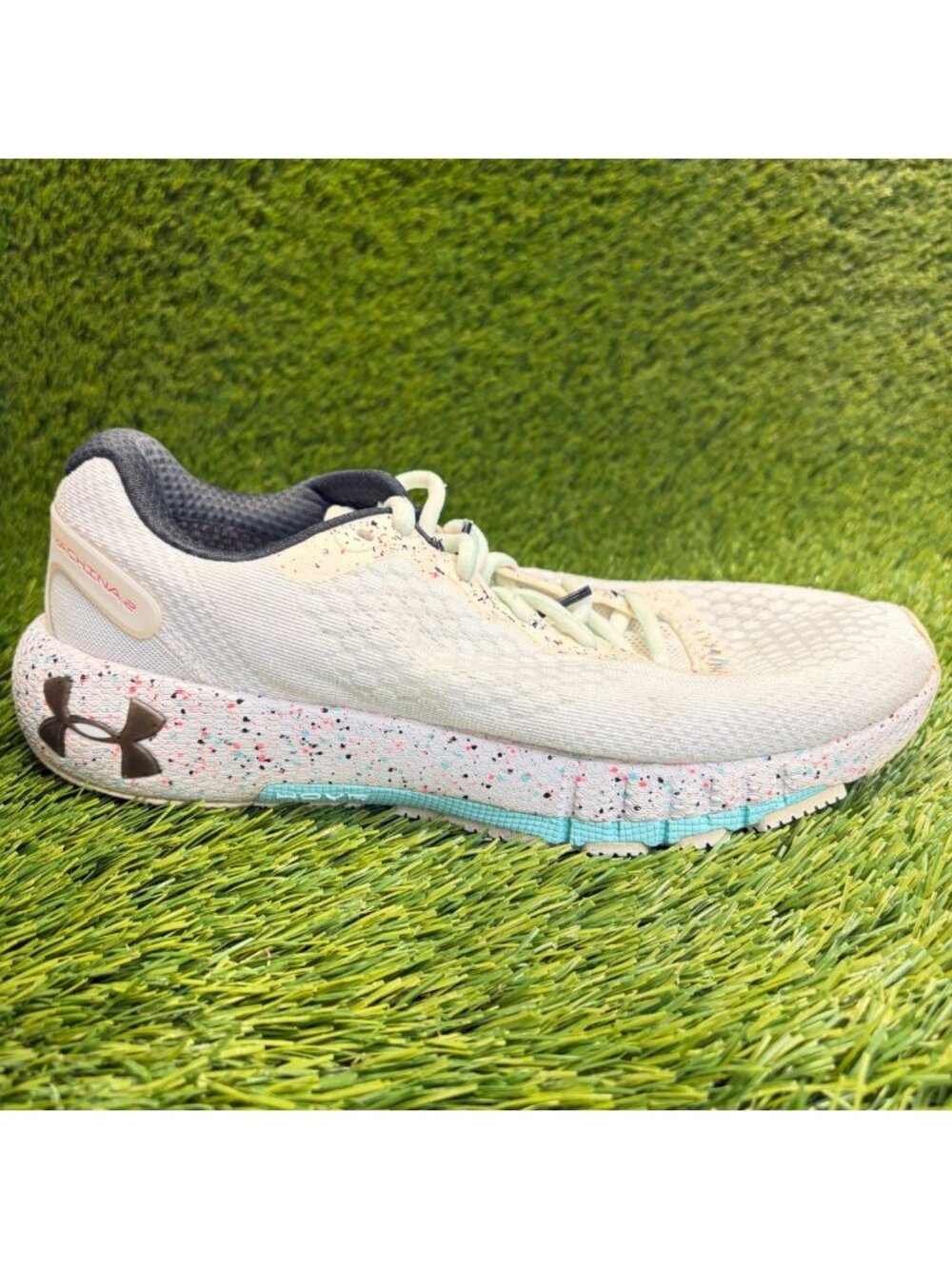 Under Armour HOVR Machina 2 Womens Size 10 White Athletic Running Shoes Sneakers